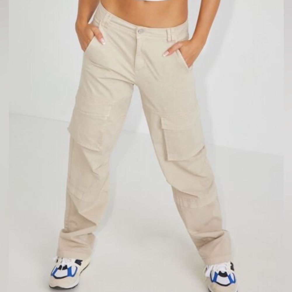 🛍️BUNDLE DEAL! ✨ NWT Garage cargo pants